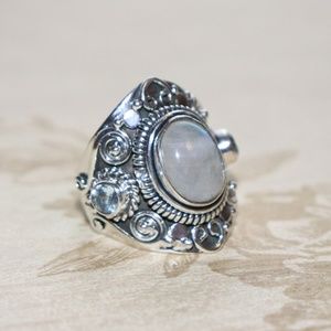 HP🌟Moonstone and Blue Topaz Sterling Silver Ring
